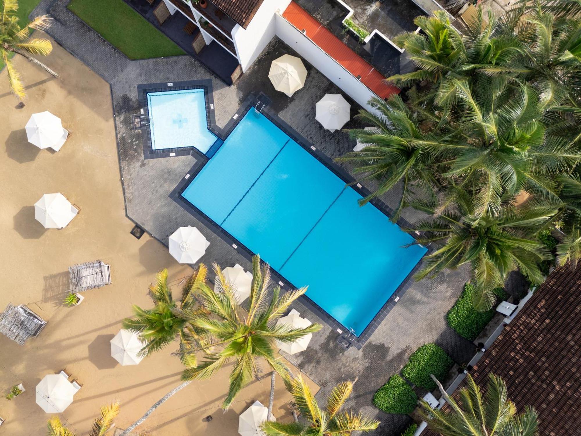 מלון בנטוטה Ekho Surf מראה חיצוני תמונה